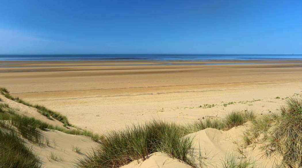 Bowden Lodge, Southport Beach