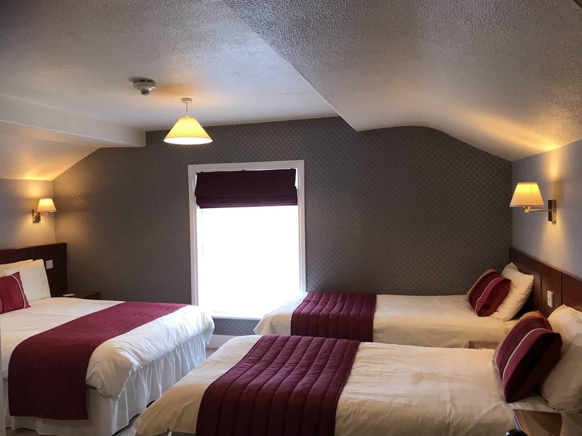 Family Room (2+2) (2nd Floor)