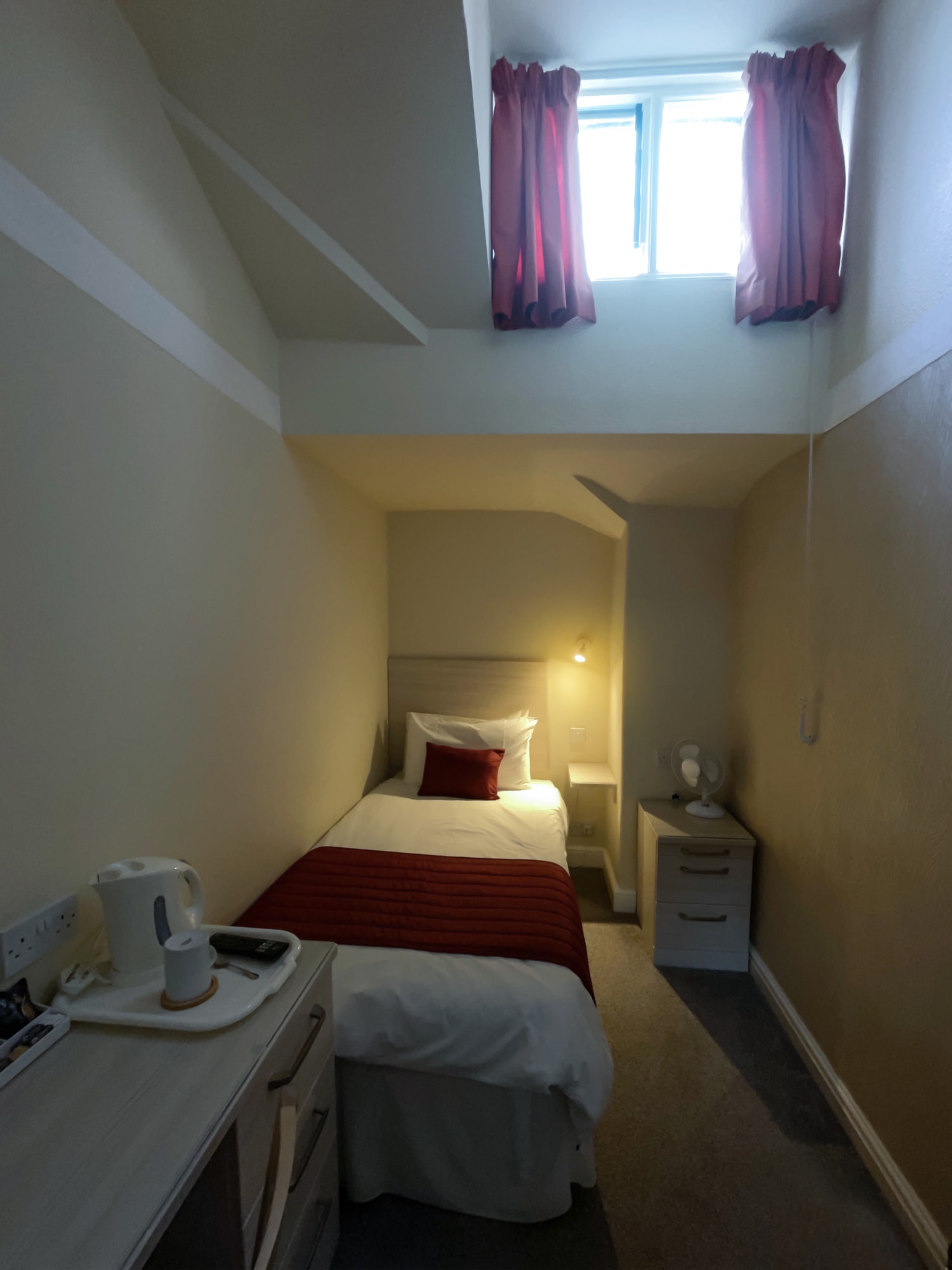 Standard Single (2nd Floor)